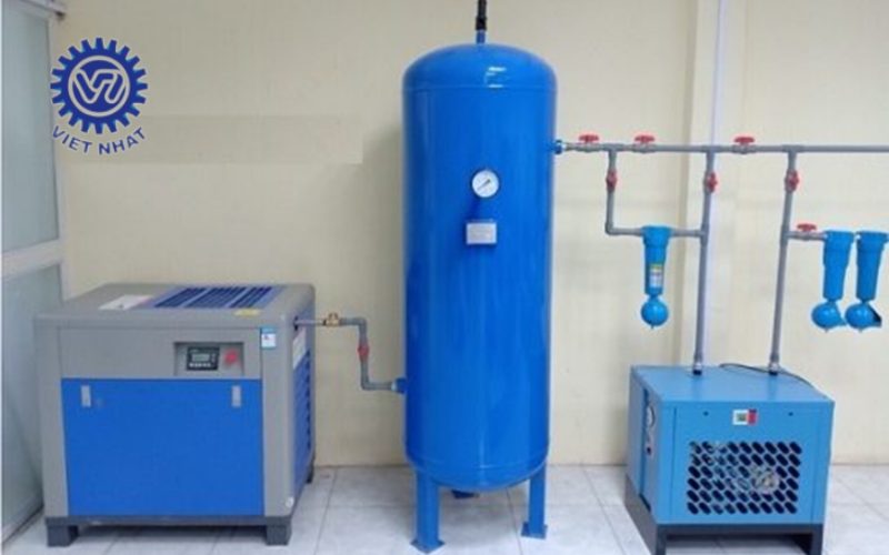 nên chọn máy nén khí có dầu hay không dầu